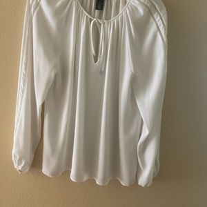 White House Black Market Embrodred Balloon Sleeve Chiffon Blouse lined